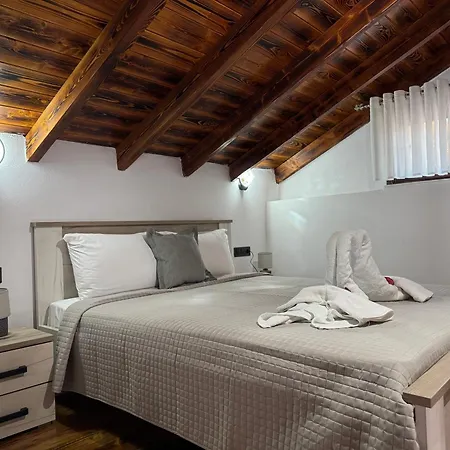 Aem Apartmán Prínos