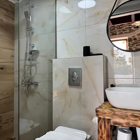 Aem Apartmán Prínos